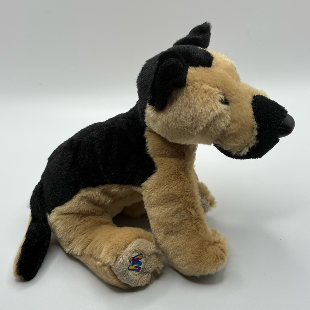 Realistic Webkinz German Shepherd Dog Plush HM146 Ganz Stuffed Animal 9” No Code